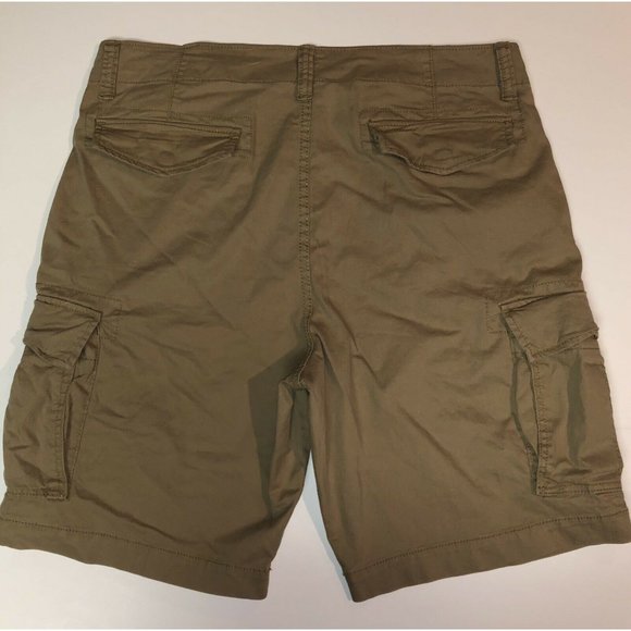 🔴SOLD🔴 Old Navy Mens Khaki Cargo Shorts - Picture 3 of 5